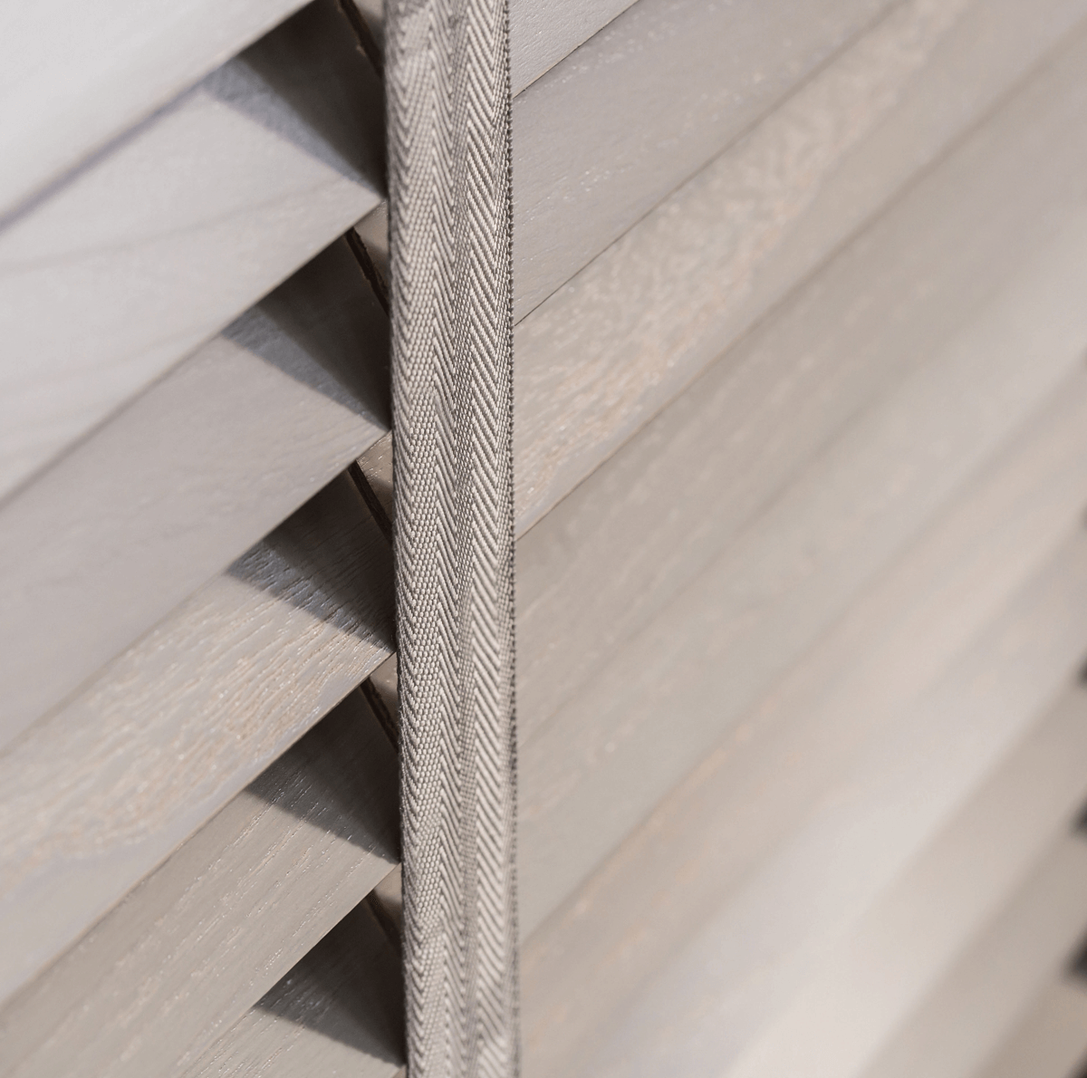 Cleaning A Blind A Step By Step Guide Unbeatable Blinds