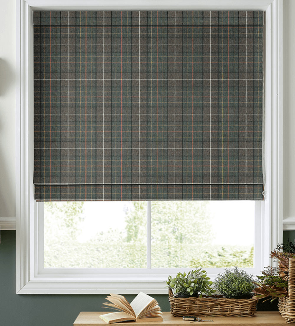 Laura Ashley Alfriston Fern – Designer Roman Blind